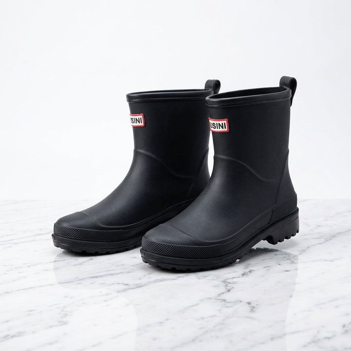 Gummistøvler i mid-calf højde, skridsikker sål – Sort